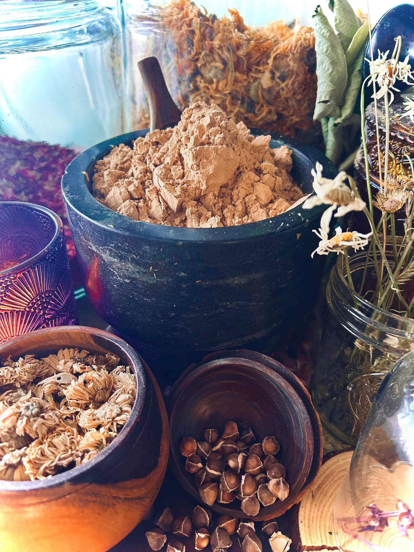 Avocado seed powder