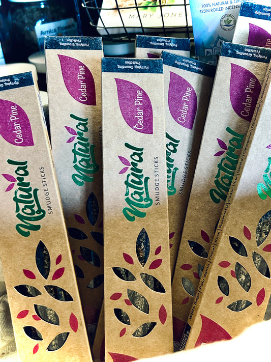 Cedar Pine Natural Smudge Incense - 15 GMS